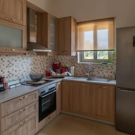 Mythos Villa Stoúpa