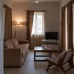 Mythos Villa Stoúpa