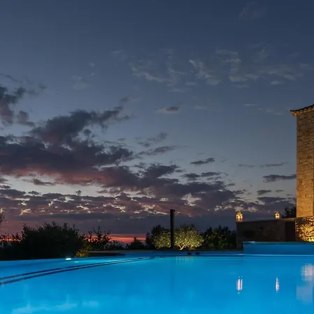 Mythos Villa