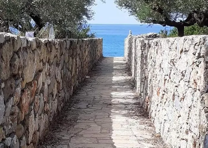 Mythos Villa Stoúpa